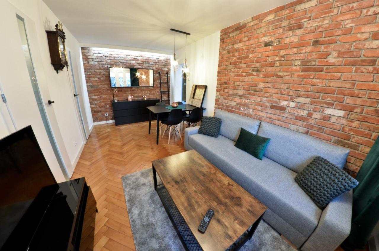 Apartament Z Dwoma Sypialniami Apartment Malbork Exterior photo
